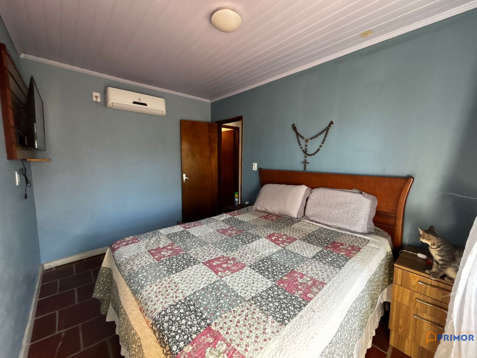 Casa charmosa com conforto, espaço e qualidade de vida a poucos minutos do mar no bairro Turimar